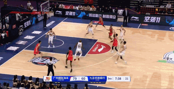 🔥时隔968天！郭艾伦再砍30+梦回巅峰